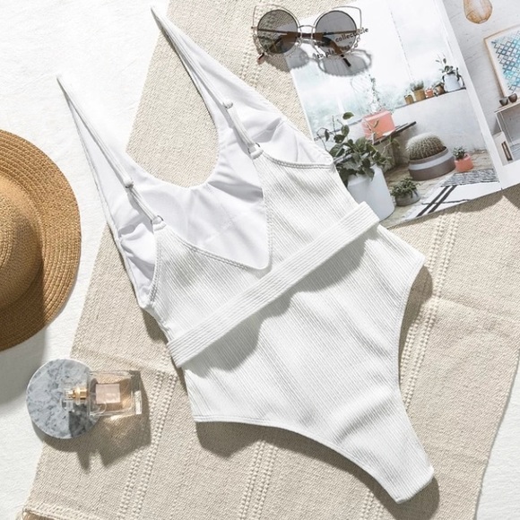 CLEARANCE White Textured Belted Sexy One Piece Swimsuit - Picture 7 of 7